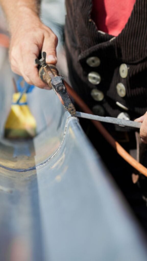 xr:d:DAFWSAI1w-w:7,j:46630236064,t:23020810